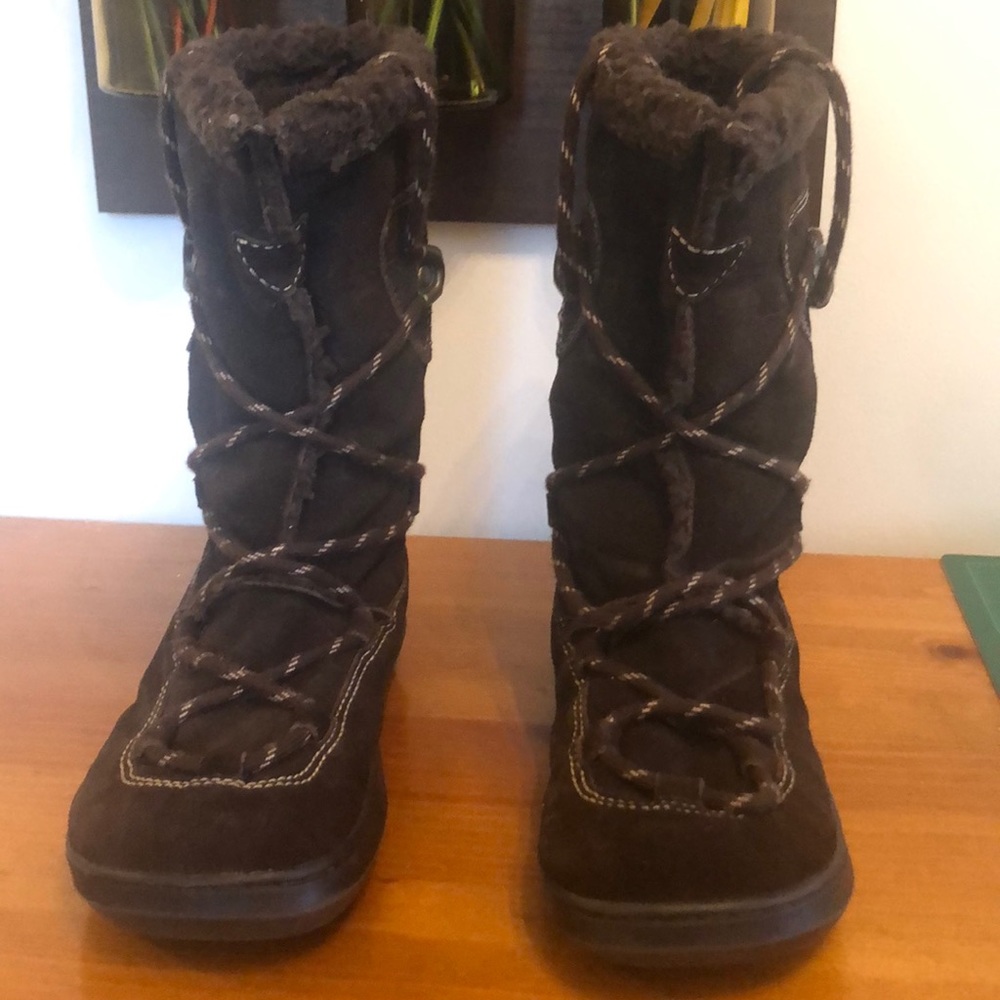 Brand new Rocket Dog boots